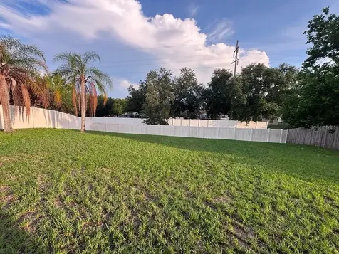 1004 Chateau Circle Minneola FL 34715