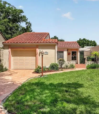 145 La Serena Winter Haven FL 33884