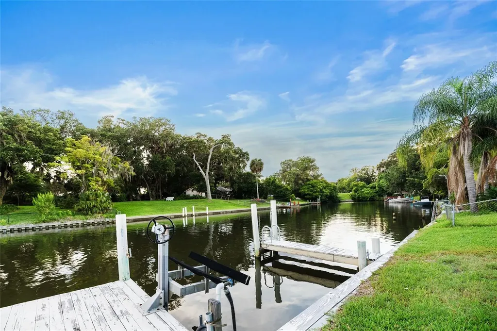 10 Felicia Court Palm Coast FL 32137