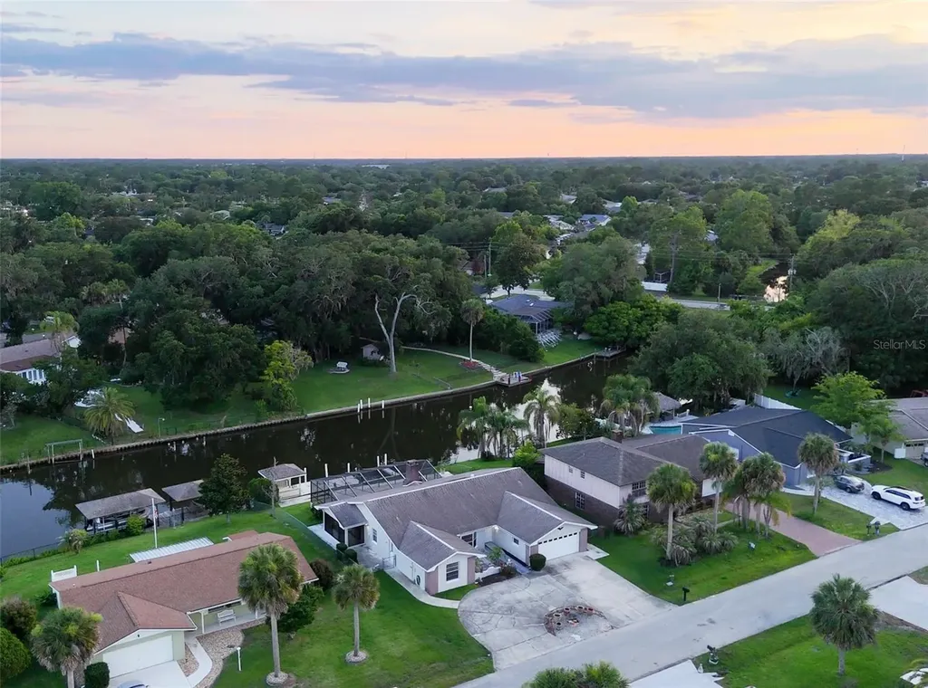 10 Felicia Court Palm Coast FL 32137