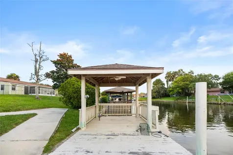 10 Felicia Court Palm Coast FL 32137