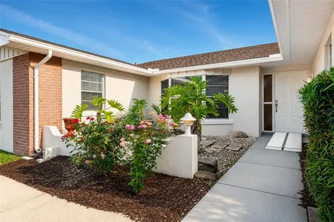 10 Felicia Court Palm Coast FL 32137