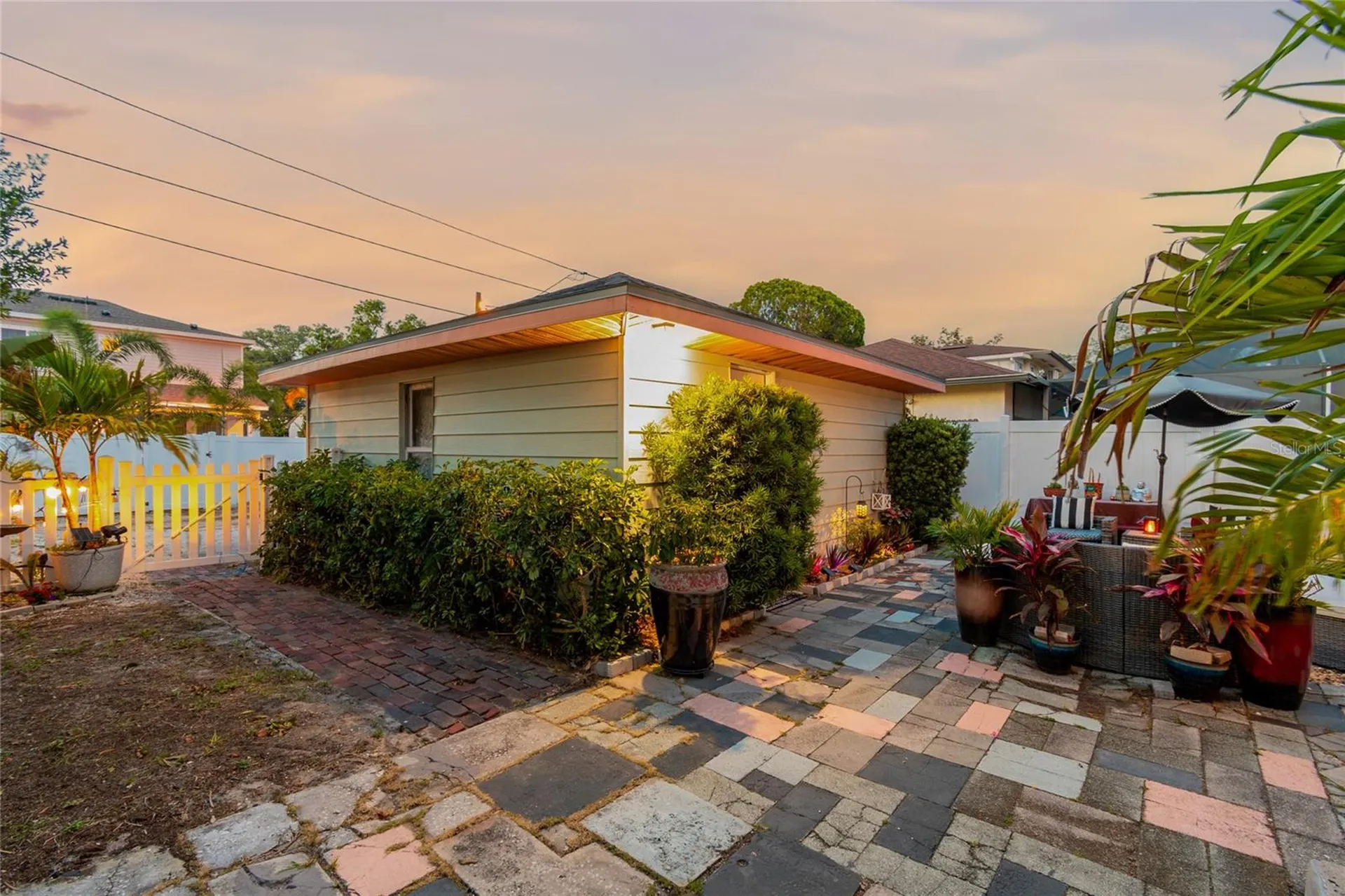 4621 9th Avenue N St Petersburg FL 33713