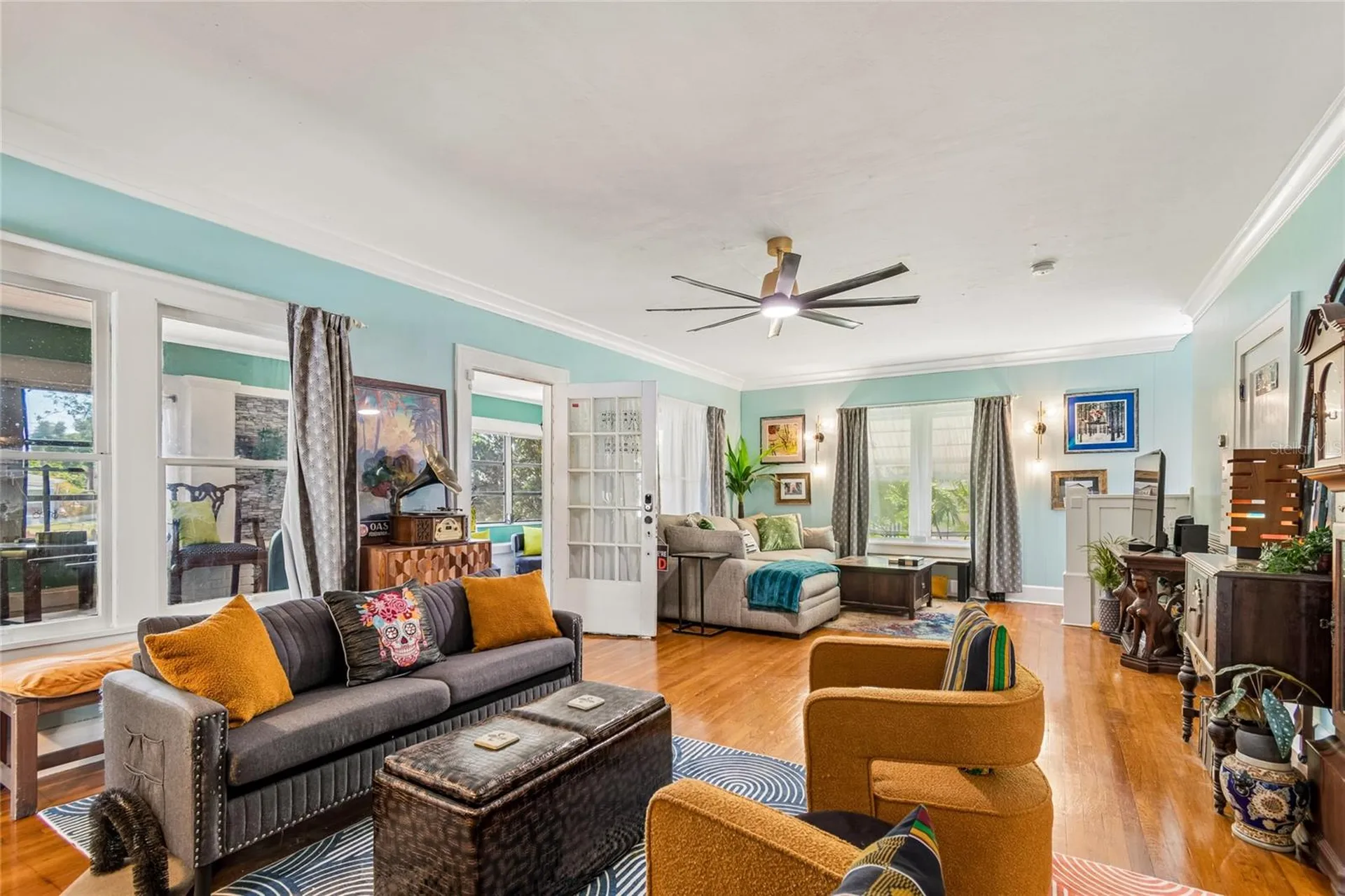 4621 9th Avenue N St Petersburg FL 33713