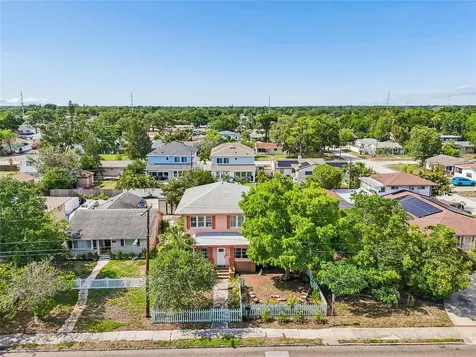4621 9th Avenue N St Petersburg FL 33713