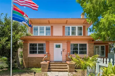 4621 9th Avenue N St Petersburg FL 33713