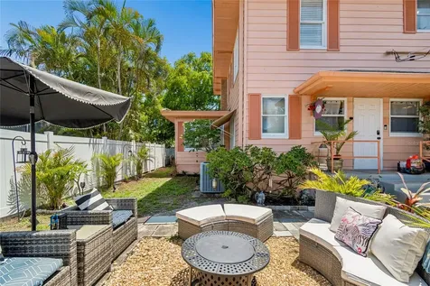 4621 9th Avenue N St Petersburg FL 33713