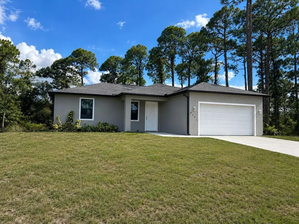 6203 Forest Court Labelle FL 33935