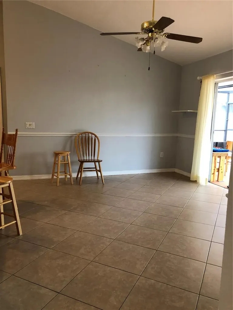9405 Hidden Water Circle Riverview FL 33578