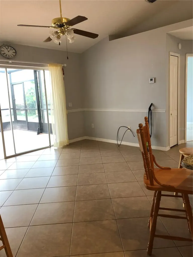 9405 Hidden Water Circle Riverview FL 33578