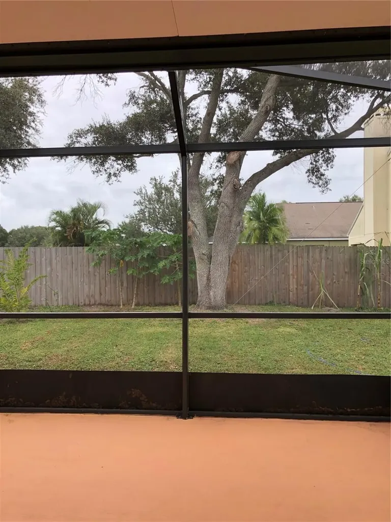 9405 Hidden Water Circle Riverview FL 33578