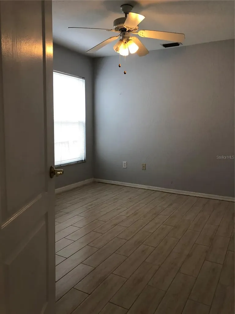 9405 Hidden Water Circle Riverview FL 33578