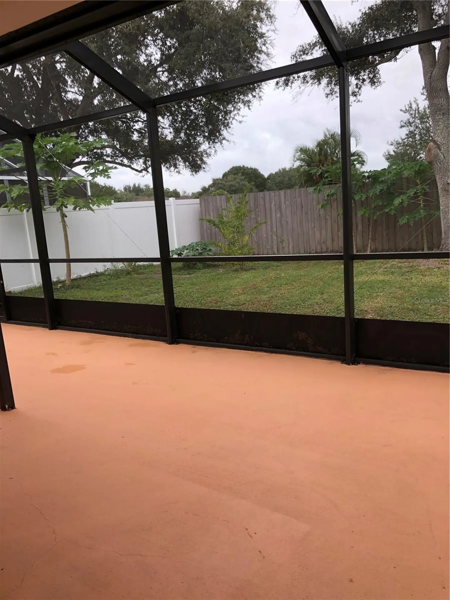 9405 Hidden Water Circle Riverview FL 33578