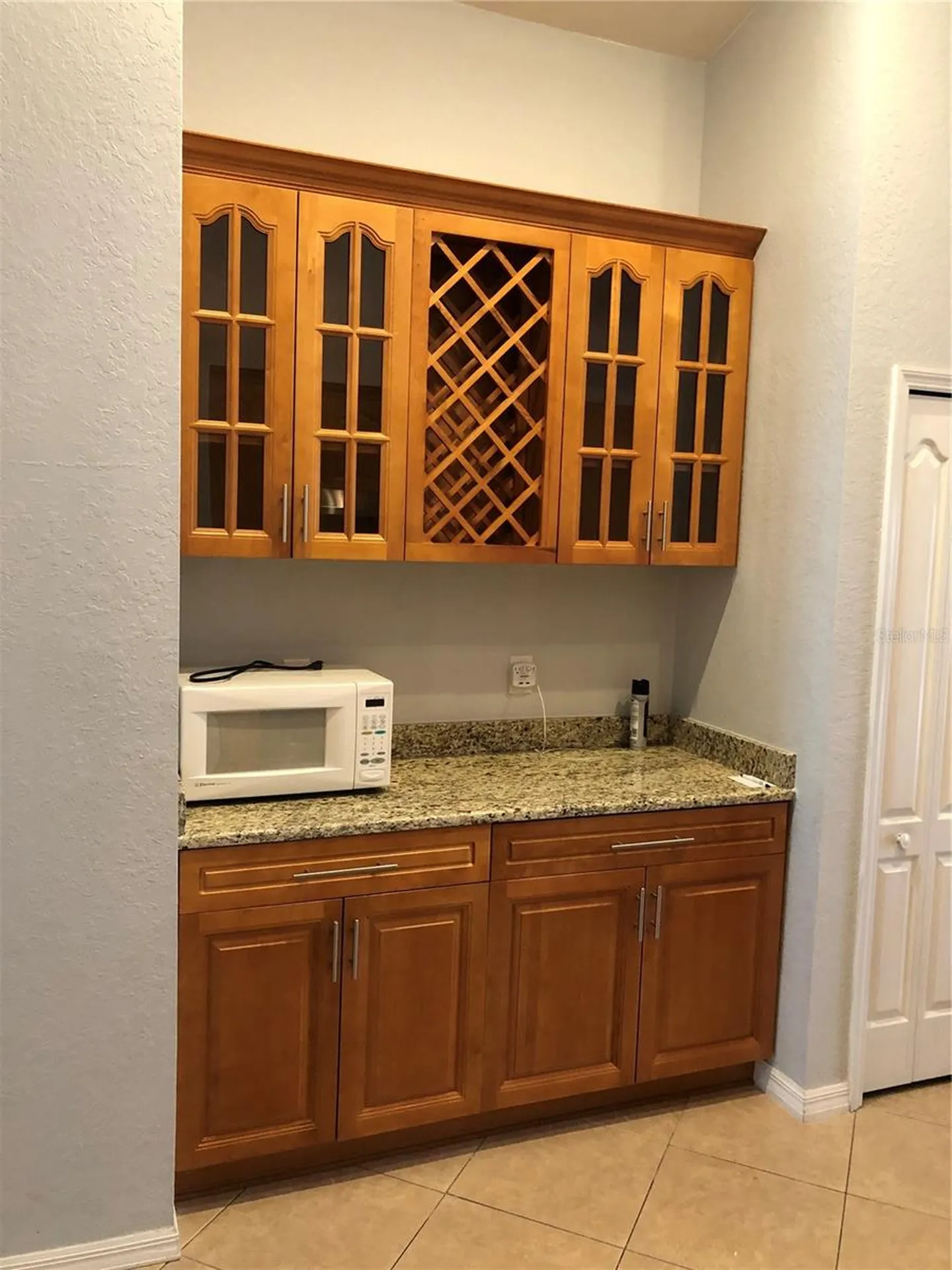 9405 Hidden Water Circle Riverview FL 33578