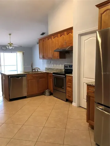 9405 Hidden Water Circle Riverview FL 33578