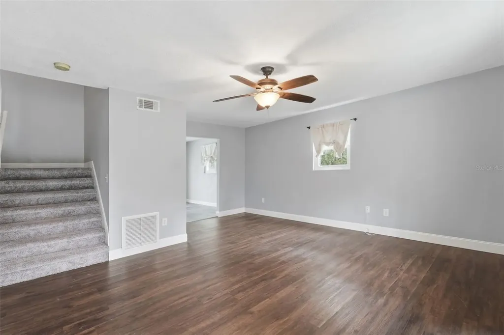 41707 Aspen Street Eustis FL 32736