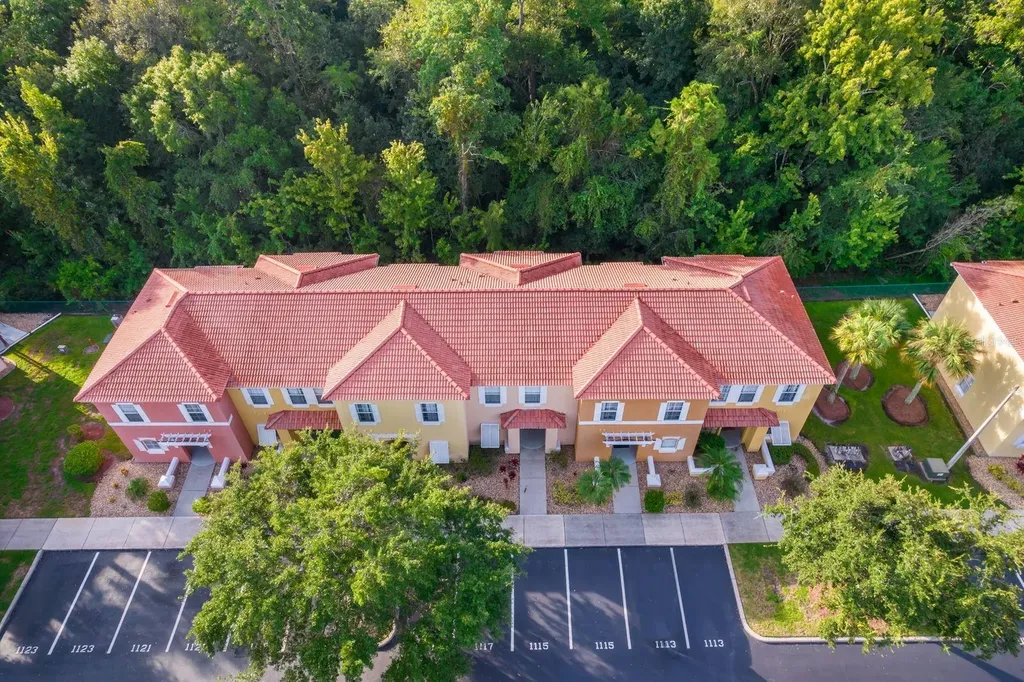 1113 Park Ridge Circle Kissimmee FL 34746