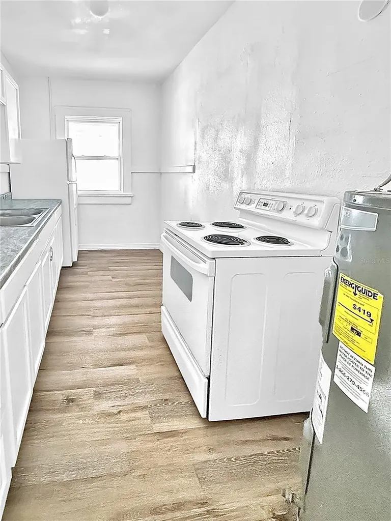 35 N 6th Street Haines City FL 33844
