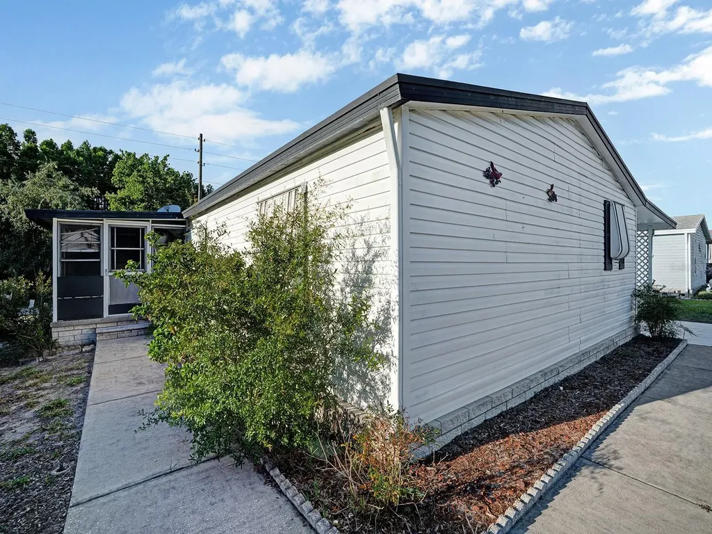 10339 Marinette Avenue Hudson FL 34667