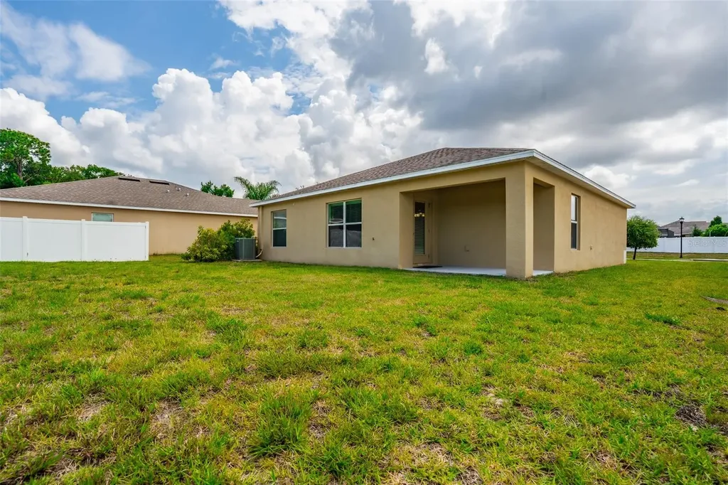 18591 Briar Oaks Drive Hudson FL 34667