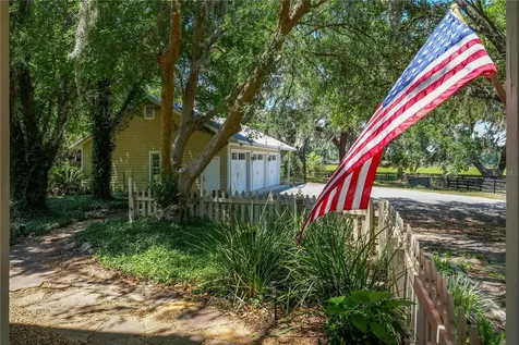 15620 NW Highway 225 Reddick FL 32686