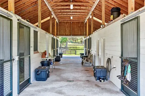 15620 NW Highway 225 Reddick FL 32686