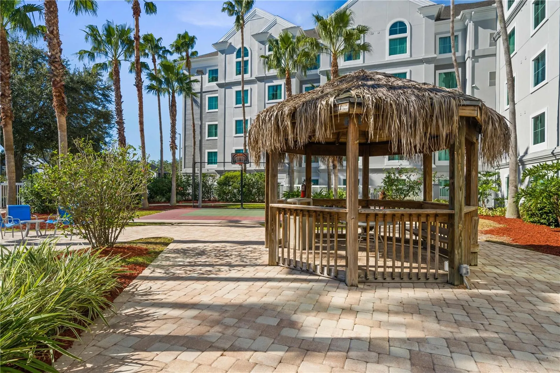 8303 Palm Parkway Orlando FL 32836