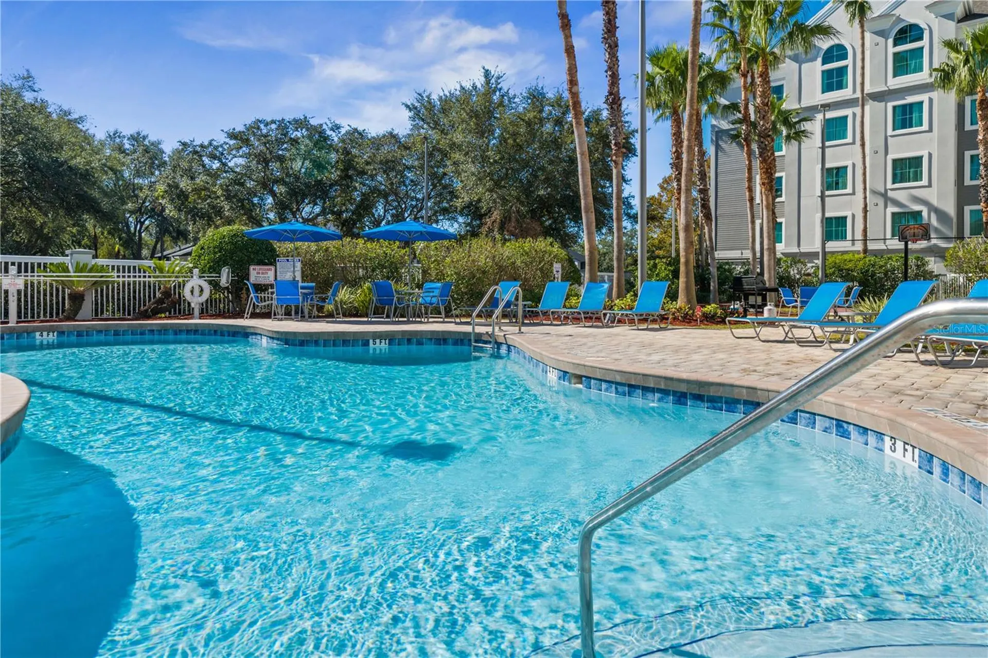 8303 Palm Parkway Orlando FL 32836