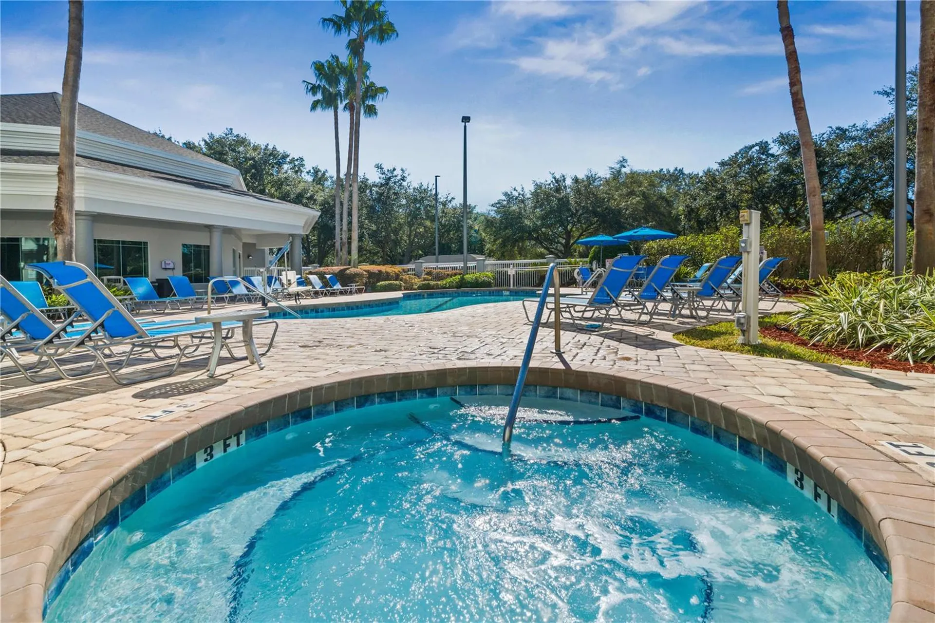 8303 Palm Parkway Orlando FL 32836
