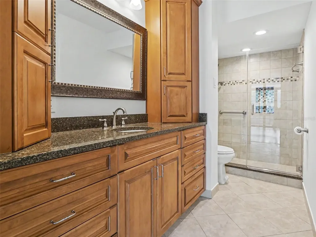 3211 W Swann Avenue Tampa FL 33609