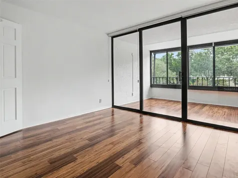 3211 W Swann Avenue Tampa FL 33609