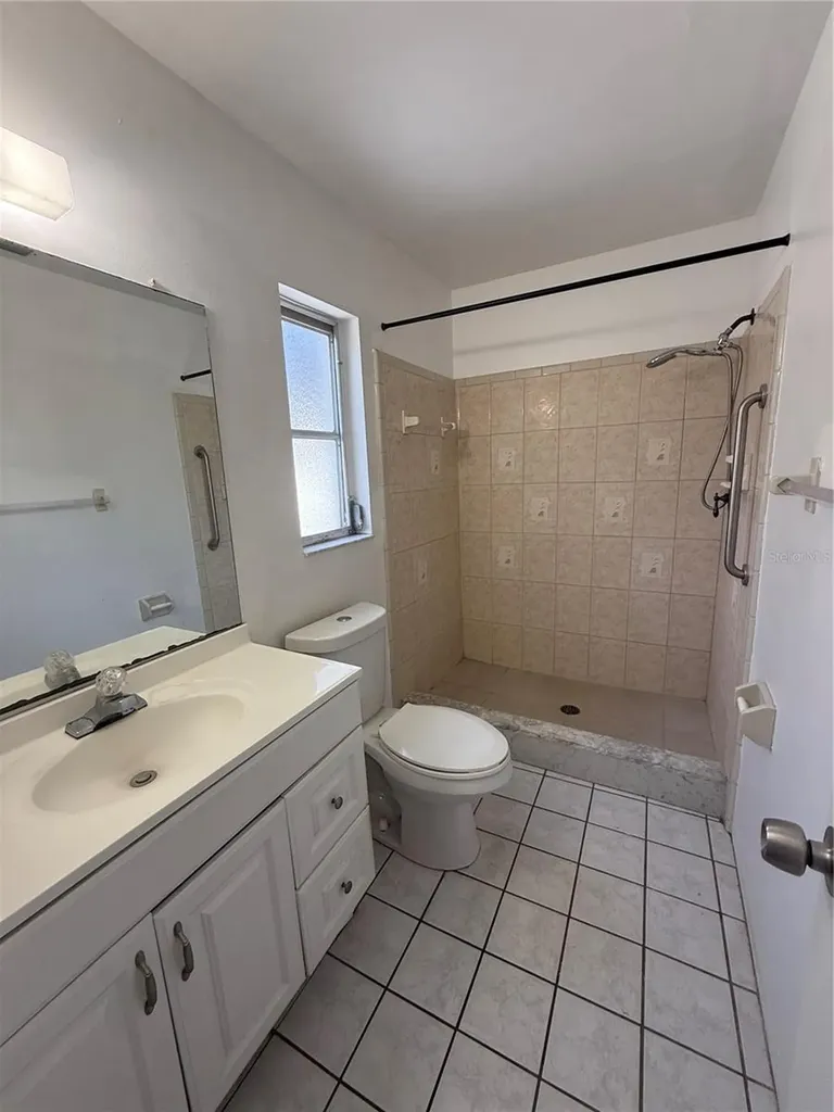 4589 32nd Avenue N St Petersburg FL 33713