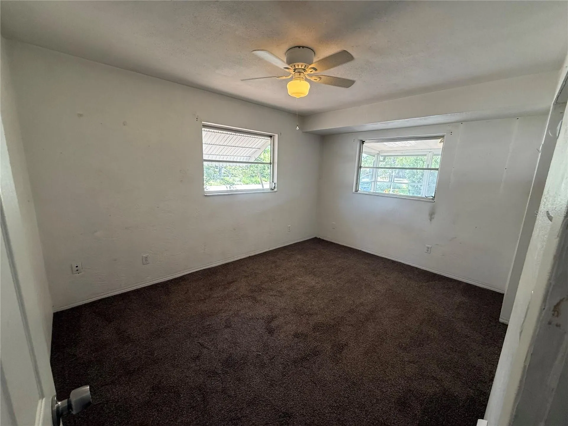 4589 32nd Avenue N St Petersburg FL 33713