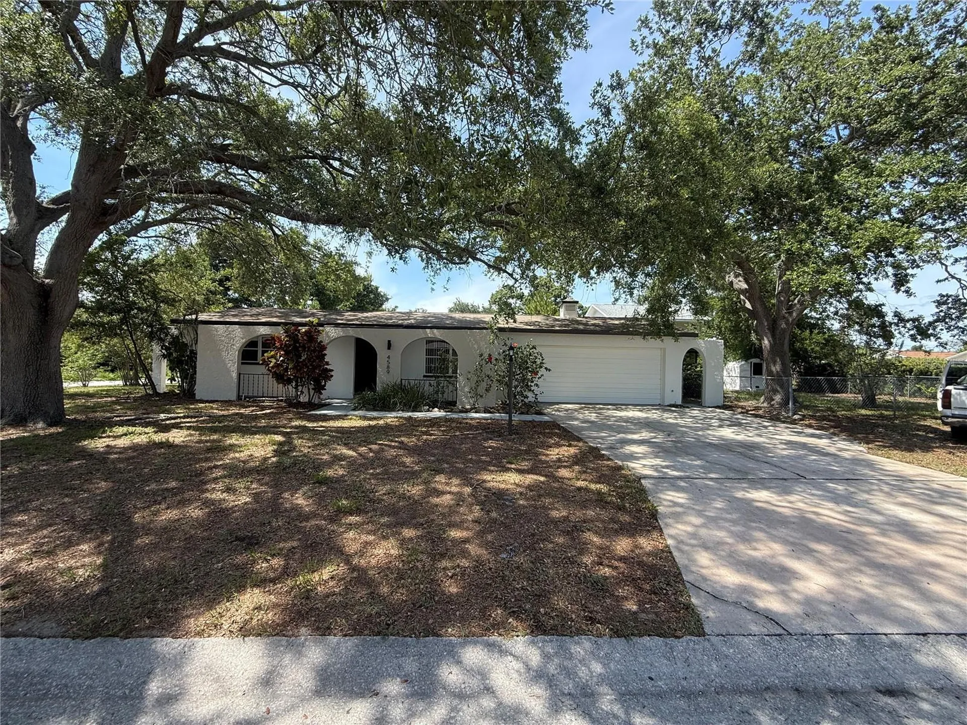 4589 32nd Avenue N St Petersburg FL 33713