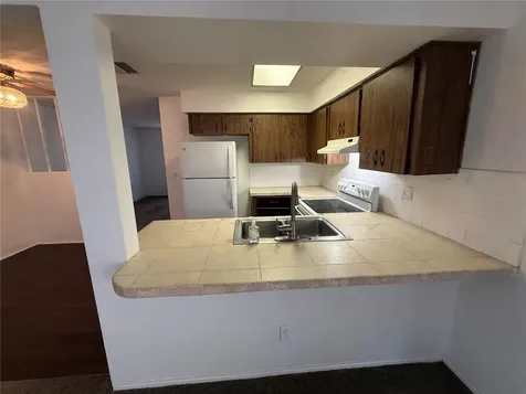 4589 32nd Avenue N St Petersburg FL 33713