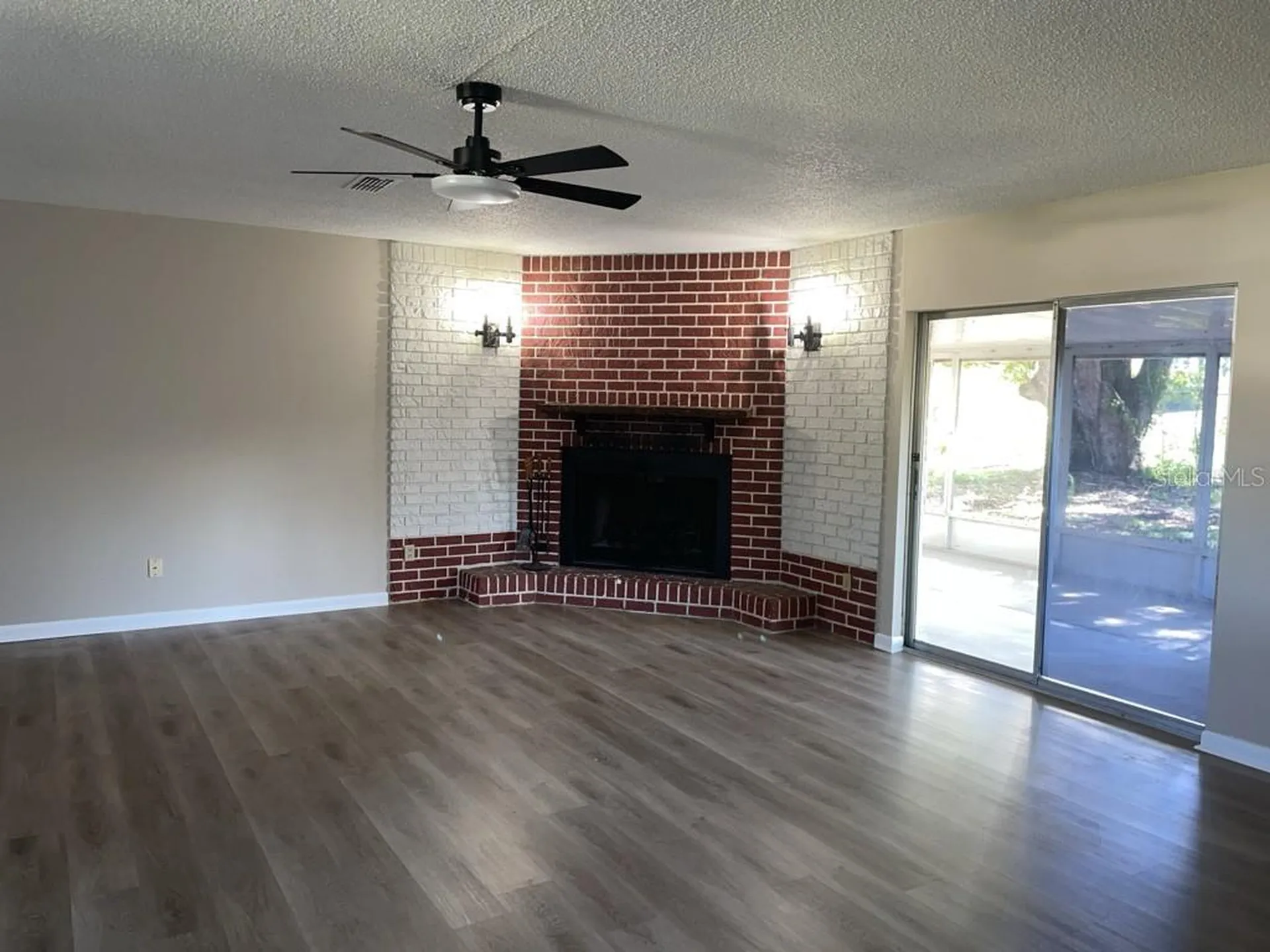 10910 SE 51st Court Belleview FL 34420