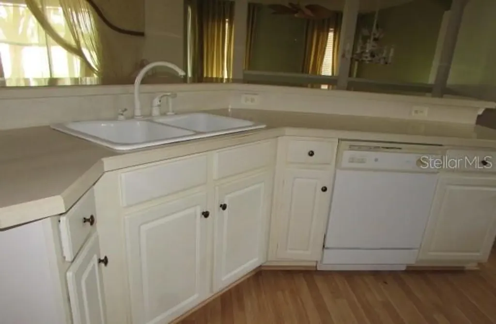 1142 Meadowbend Drive Leesburg FL 34748