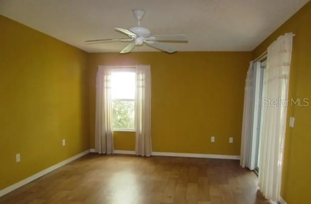 1142 Meadowbend Drive Leesburg FL 34748