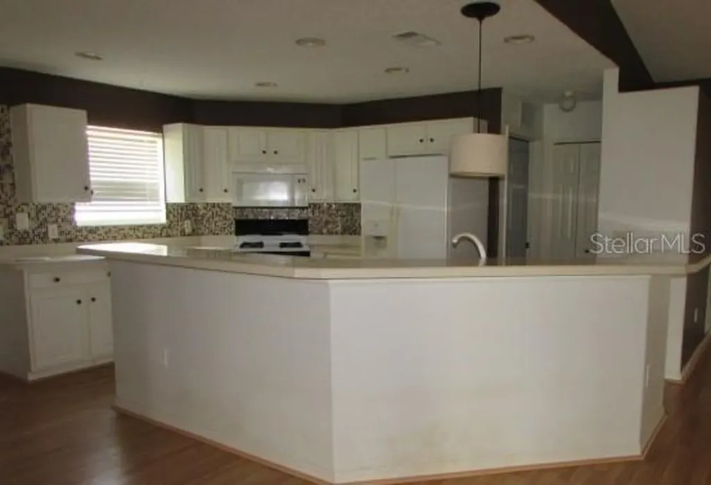 1142 Meadowbend Drive Leesburg FL 34748