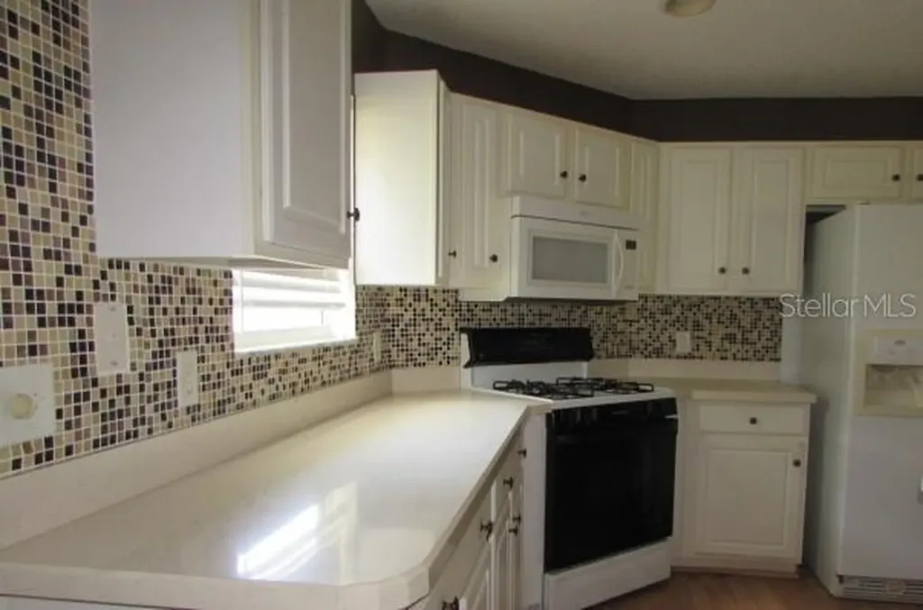 1142 Meadowbend Drive Leesburg FL 34748