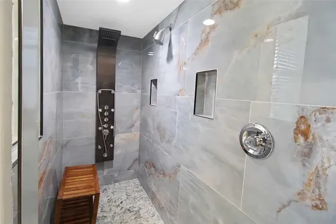 4815 77th Street E Bradenton FL 34203