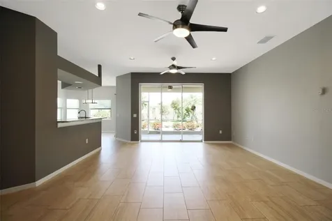 4815 77th Street E Bradenton FL 34203