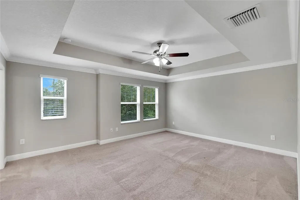 5320 Sagecrest Drive Lithia FL 33547