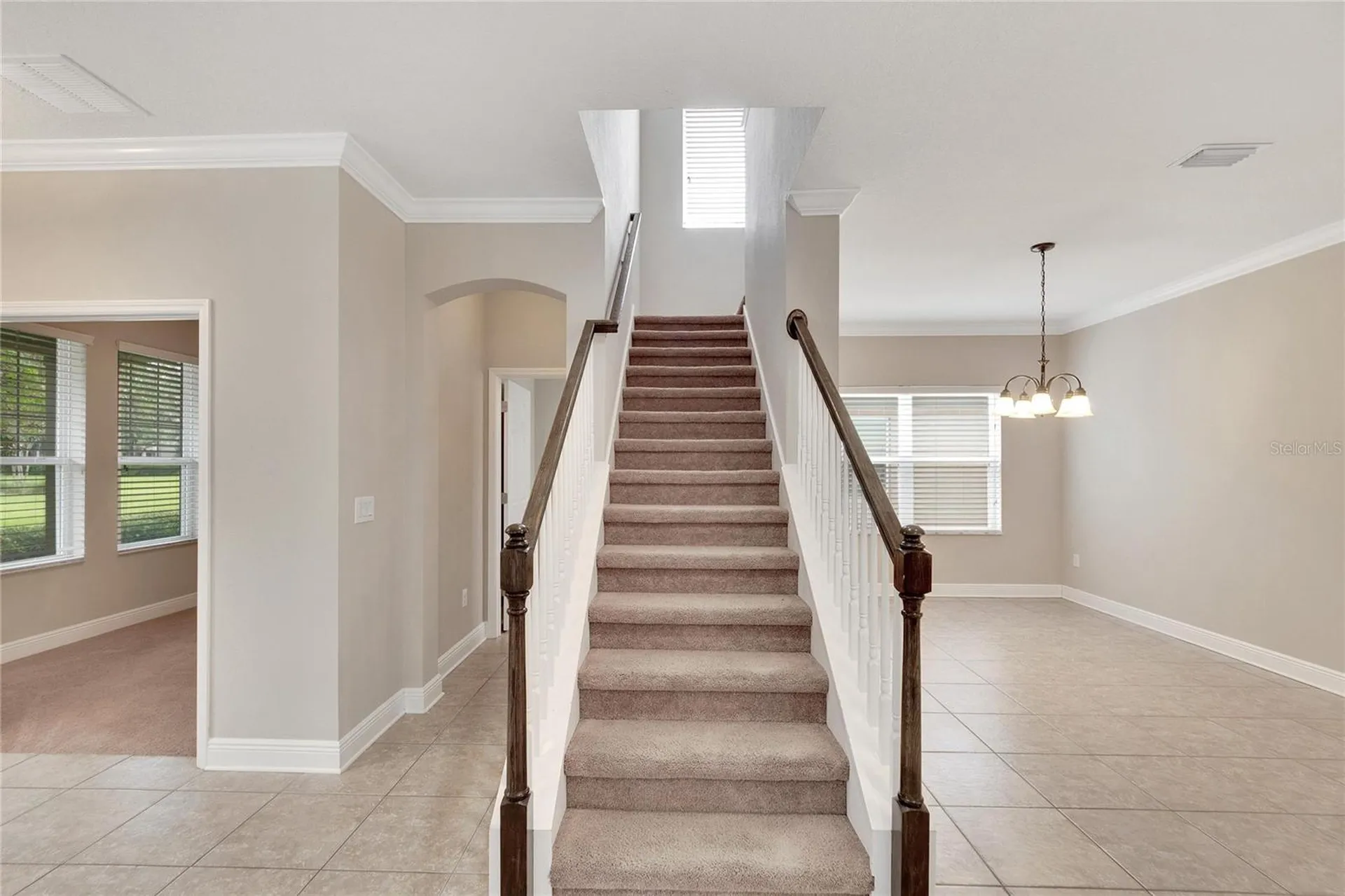 5320 Sagecrest Drive Lithia FL 33547