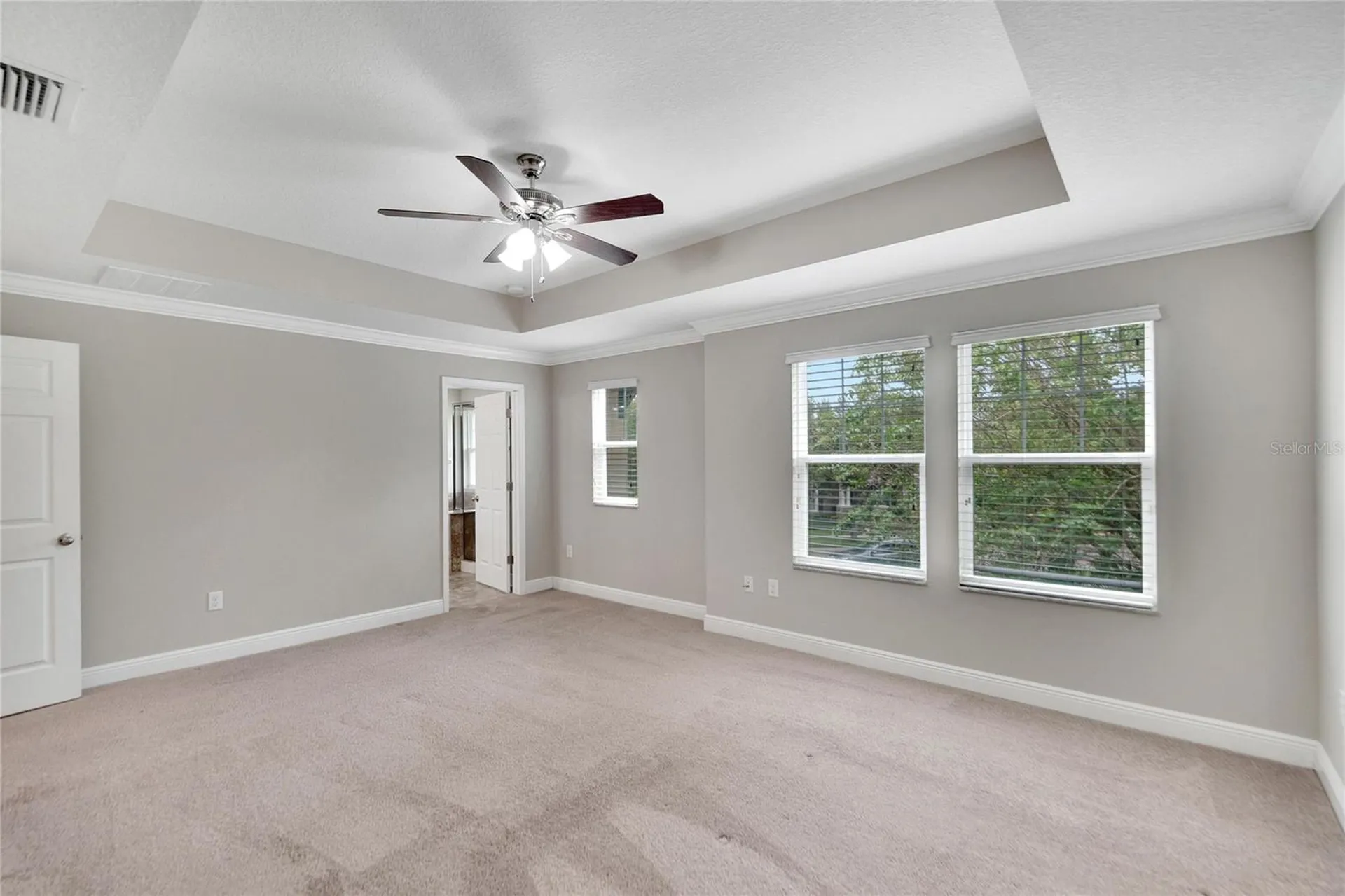 5320 Sagecrest Drive Lithia FL 33547