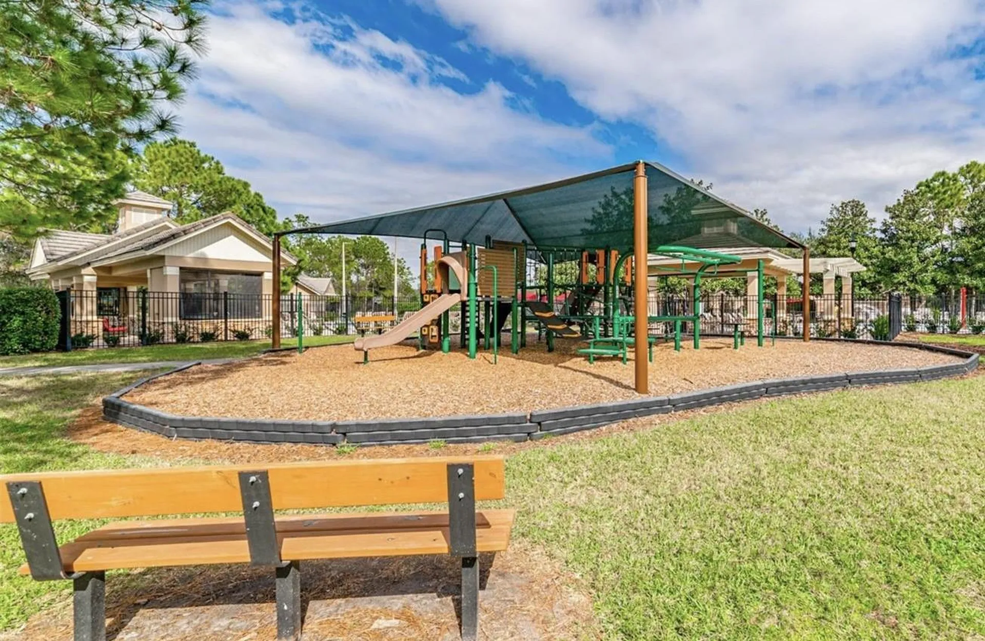 5320 Sagecrest Drive Lithia FL 33547