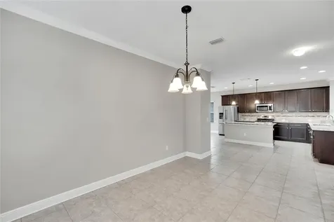 5320 Sagecrest Drive Lithia FL 33547