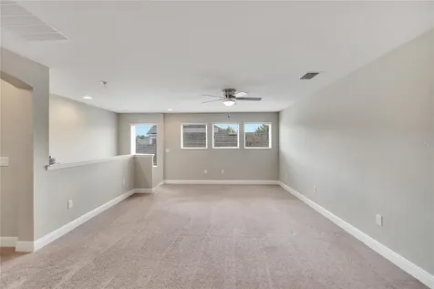 5320 Sagecrest Drive Lithia FL 33547