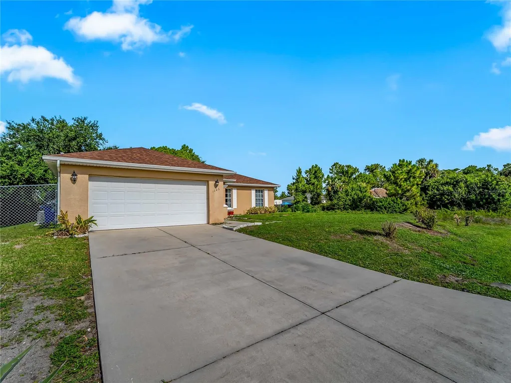 1103 Lee Avenue Lehigh Acres FL 33972