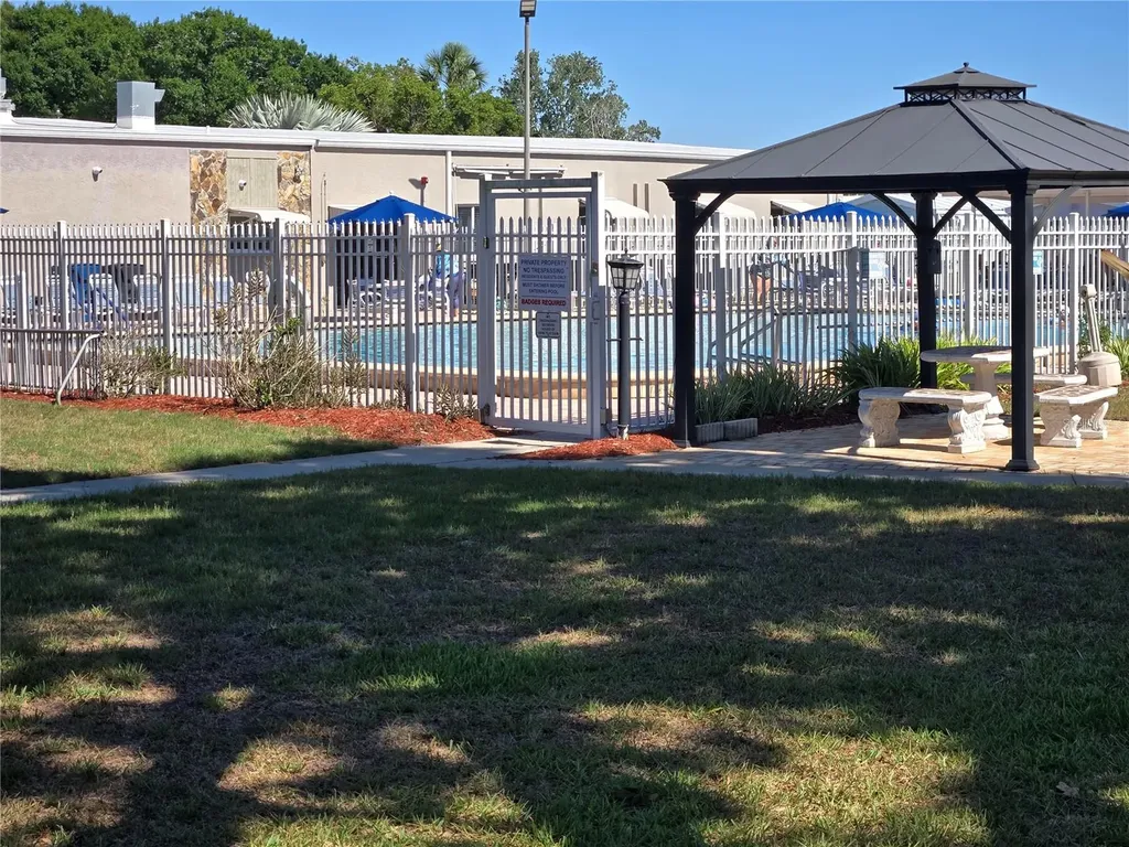 68 Pelican Drive S Oldsmar FL 34677